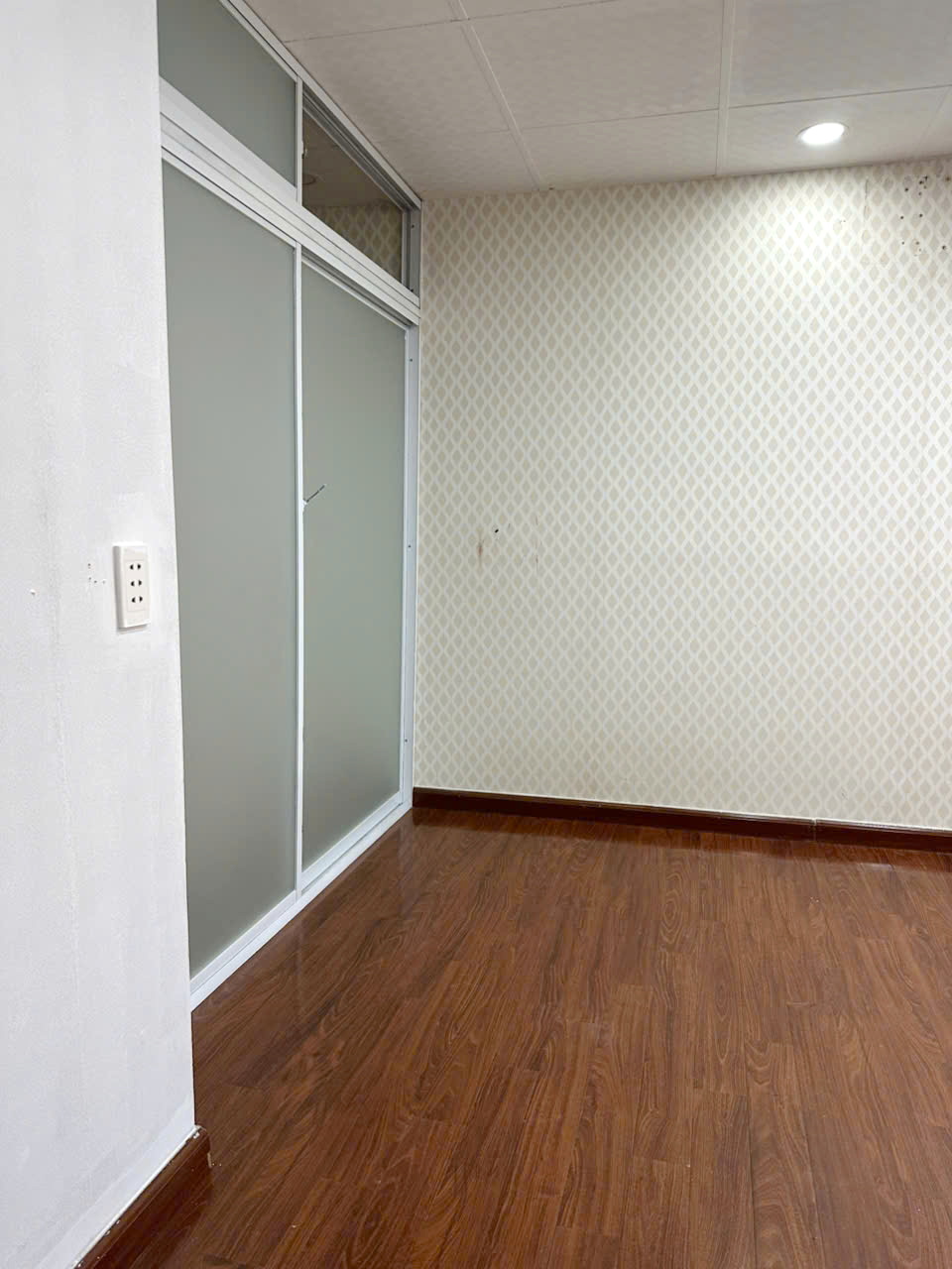 Nhà 3 tầng vài bước ra mặt tiền Hưng Phú P9Q8 (P.Chánh Hưng). Giá: 2.7 tỷ 16006475
