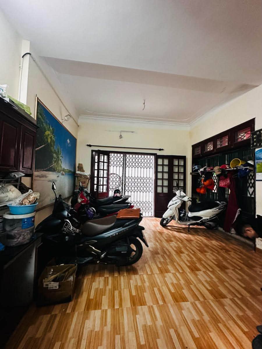 Bán nhà mặt phố Ấu Triệu 121m2, mặt tiền 5.3m, 74.5 tỉ, kinh doanh khách sạn cực đỉnh 16006479