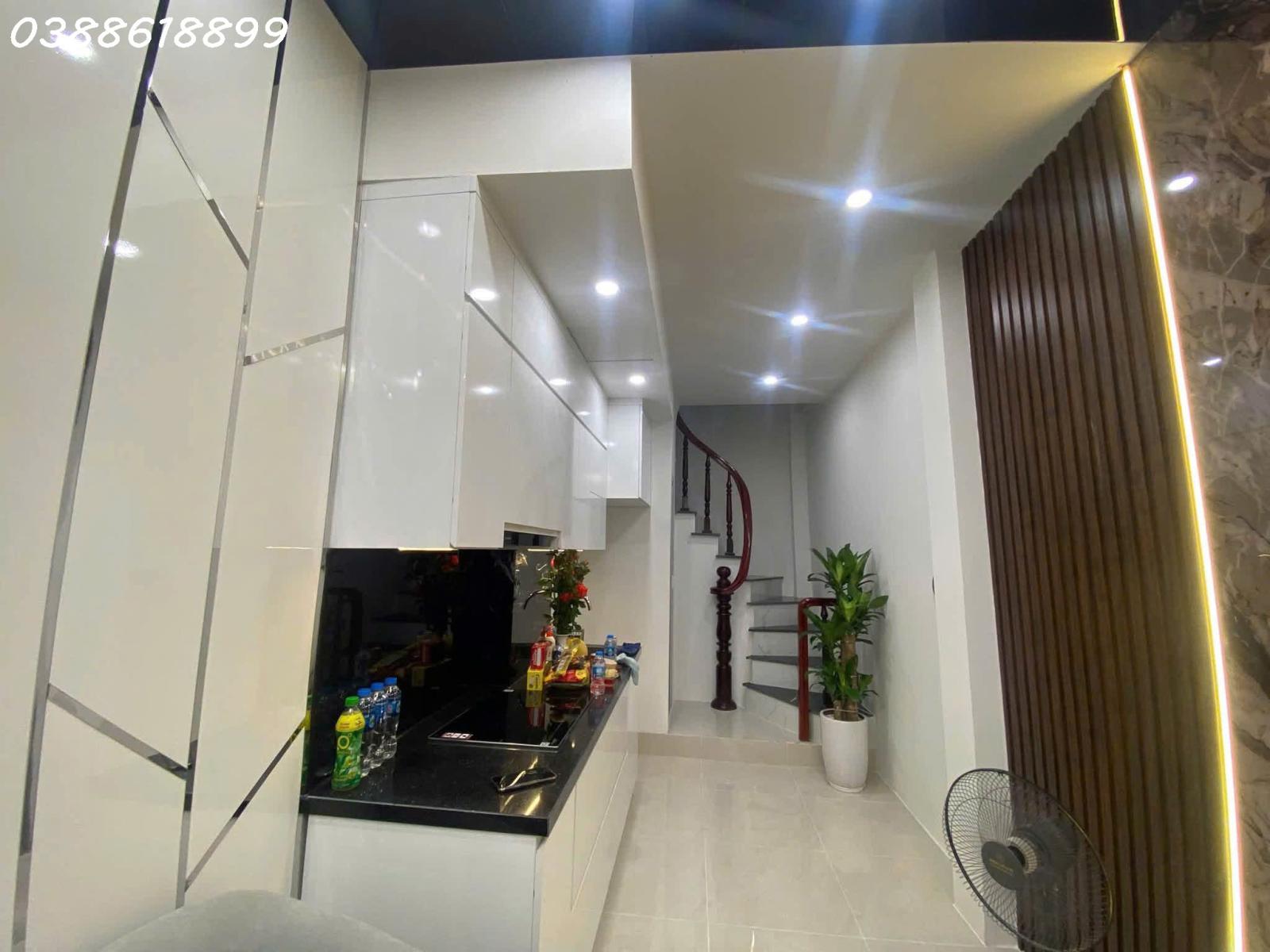 🔥 CHO THUÊ NHÀ NGUYÊN CĂN THỤY KHUÊ – TÂY HỒ  5 TẦNG  3PN – 4WC  FULL ĐỒ  11,5 TRIỆU/THÁNG 16006519
