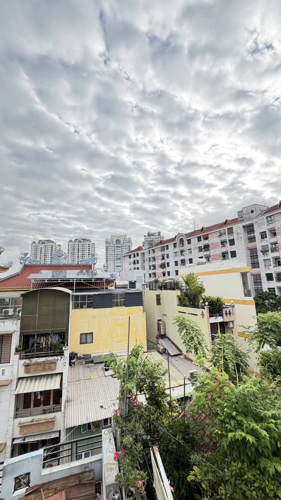 Q11 – MẶT TIỀN KINH DOANH GẦN CHỢ PHÚ THỌ  3.3 x 15M  4 TẦNG BTCT. 16006525