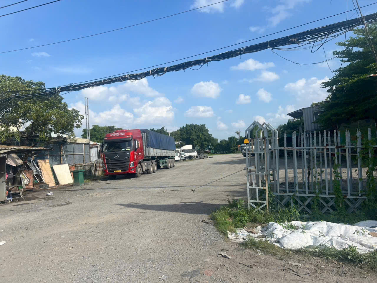 CHO THUÊ ĐẤT MẶT TIỀN QL1A – THỚI AN, Q12 - DT: 2.200M² FULL THỔ CƯ! 16006538