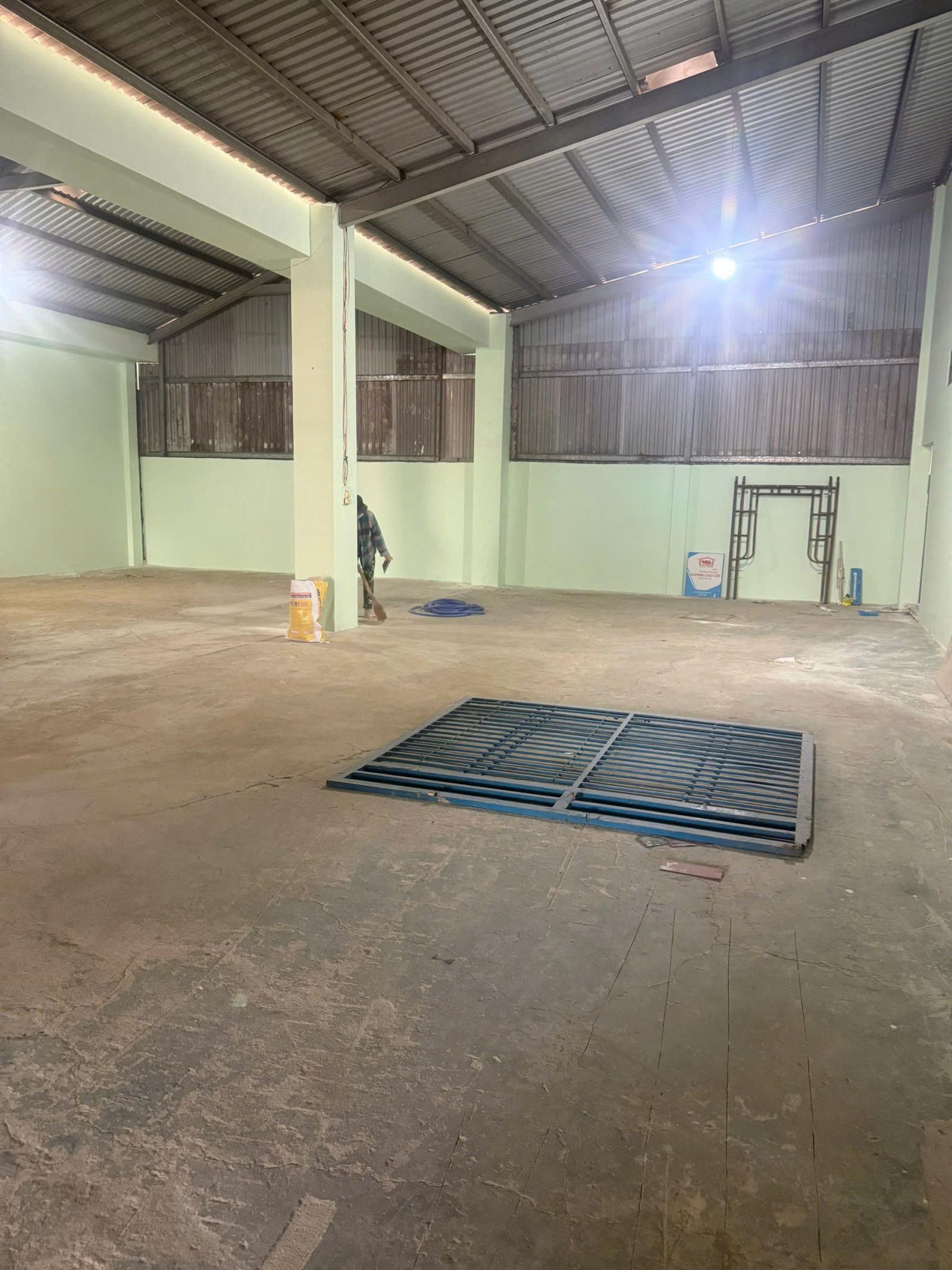 CHO THUÊ KHO MẶT TIỀN DƯƠNG CÔNG KHI – XE CÔNG 2 CHIỀU, HÓC MÔN 16006547