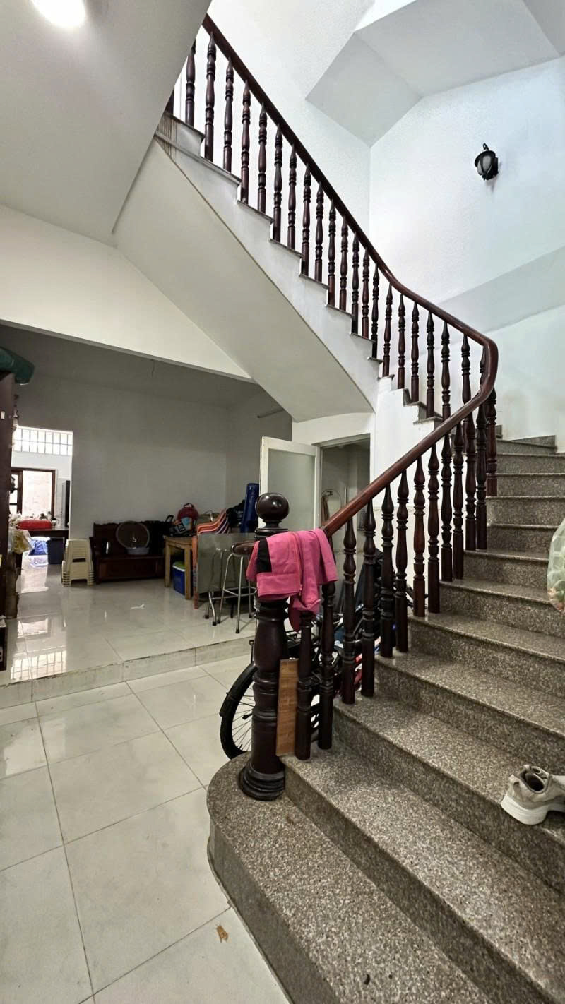 Bán Nhà Mặt tiền Phạm NGọc - giao Tân Hương,  4,3x27m, 5 Tầng - 7PN, Sổ A4,  14,5 tỷ. 16006614