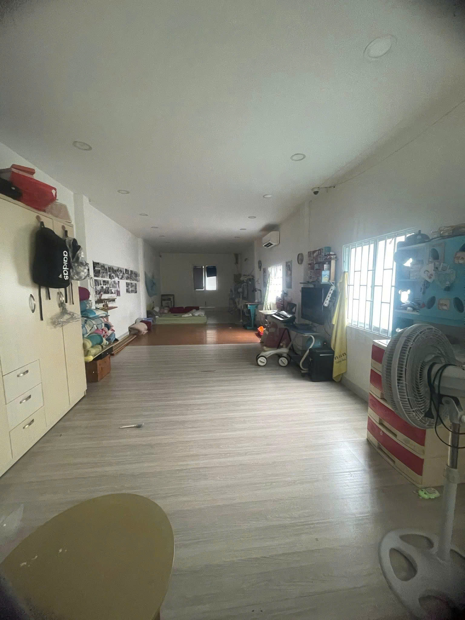 Bán nhà Mặt tiền Lê Niệm, thông THạch Lam, gần Văn Cao, 4,5x18m, 2 Tầng, chào 11,5 Tỷ. 16006621