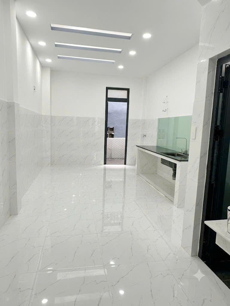 Nhà mặt tiền đường số khu Phạm Hùng P5Q8, Giá : 8.5 Tỷ (Thương lượng) 16006627