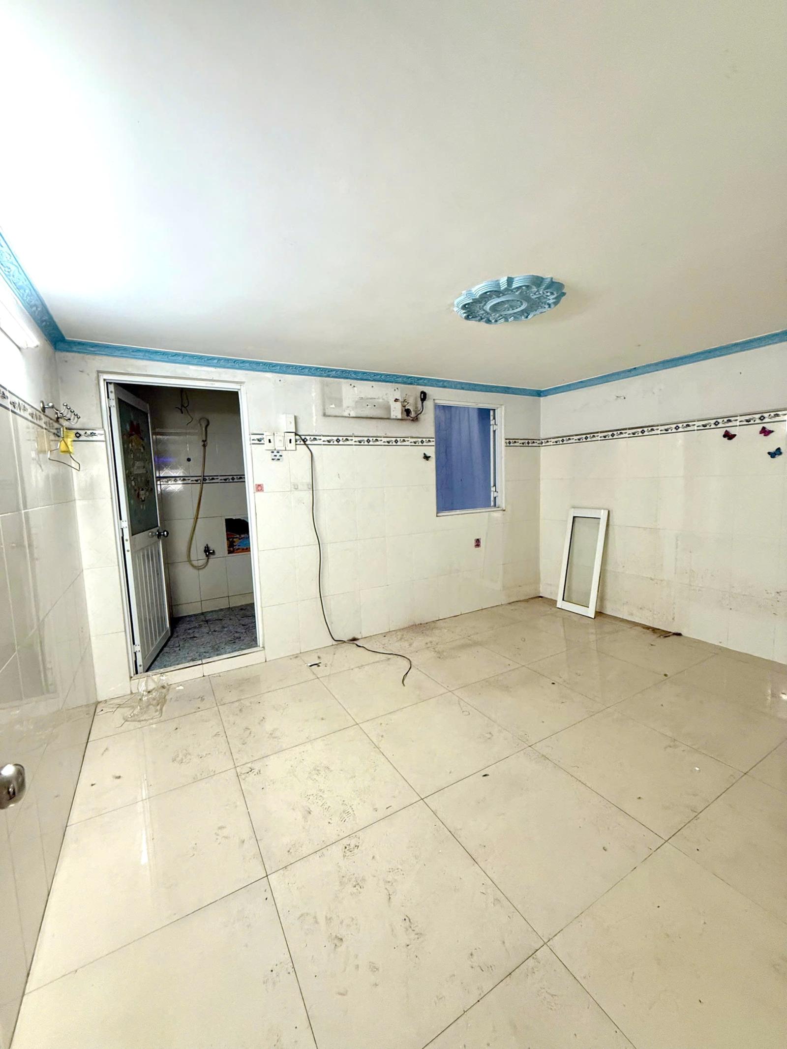 Nhà 4 tầng hẻm 184 Âu Dương Lân P3Q8 (P.Chánh Hưng). Giá: 5.97 tỷ 16006631