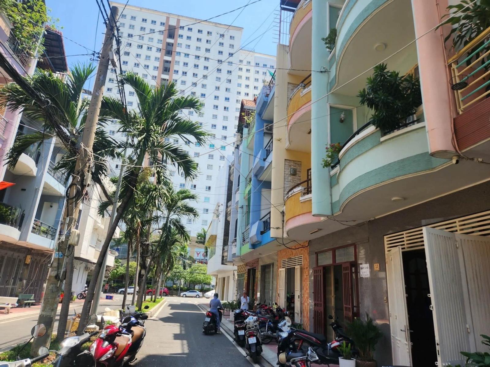 Bán nhà mặt phố - 54m² - Chánh Hưng, Quận 8, TP Hồ Chí Minh - Giá giảm còn 11.800.000.000 VNĐ 16006656
