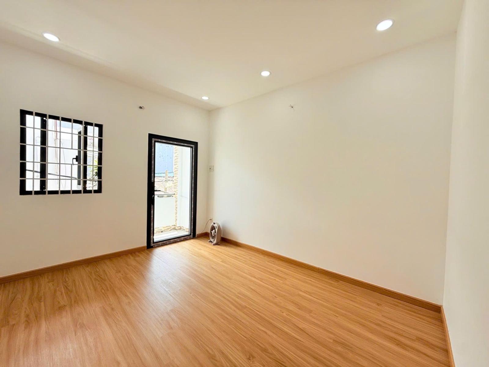 Nhà 2 tầng 3.3x10m, 2/41 Tăng Bạt Hổ 5.1 tỷ 16006680