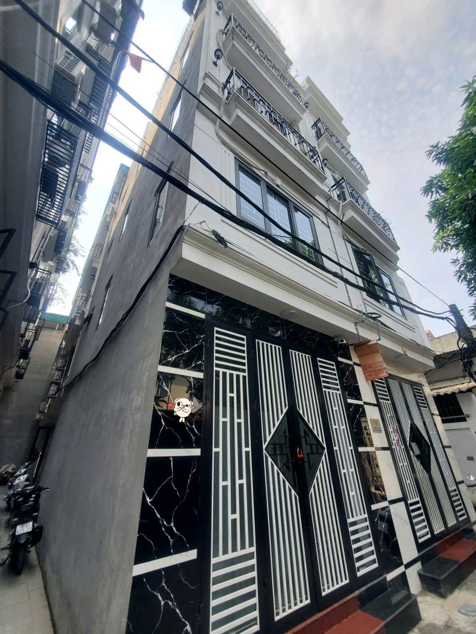 Bán nhà Việt Hưng,Long Biên 5 tầng,35m oto đỗ cổng nhỉnh 7 tỷ 16006702