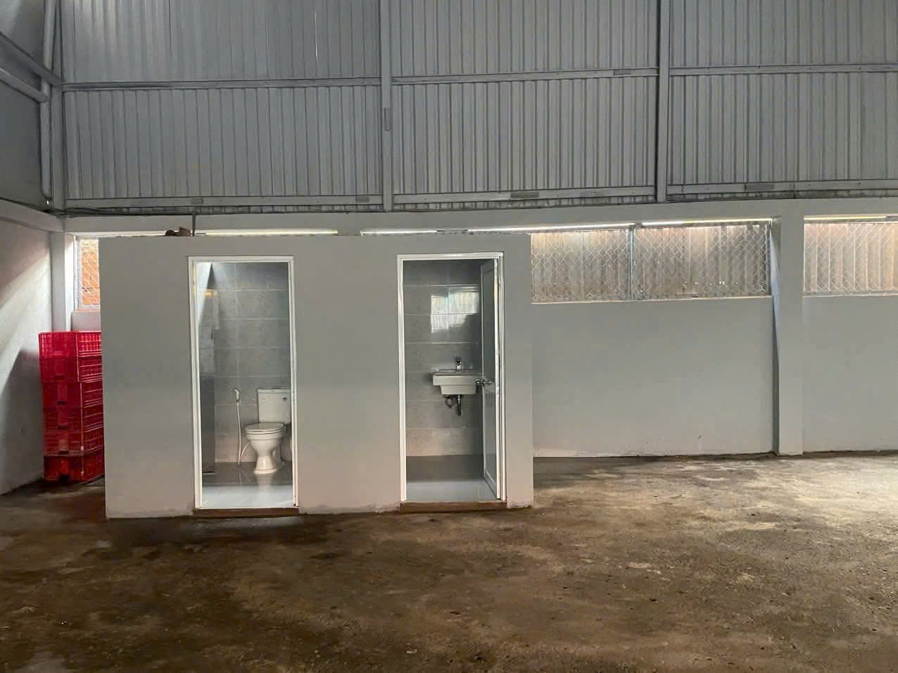 KHO XƯỞNG MỚI 220M² – TÔ NGỌC VÂN GẦN CẦU BẾN PHÂN – GIÁ CHỈ 18TR 16006738