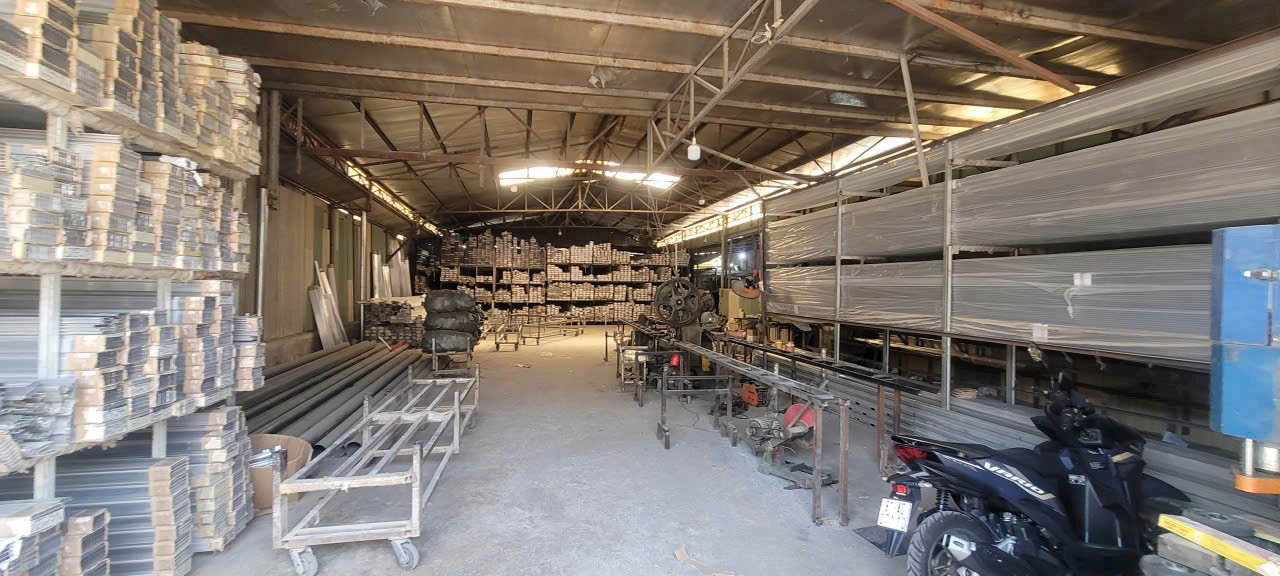 KHO XƯỞNG 1.575M² NGUYỄN VĂN QUÁ – XE CONTAINER ĐI ĐÊM – GIÁ CHỈ 90TR 16006744