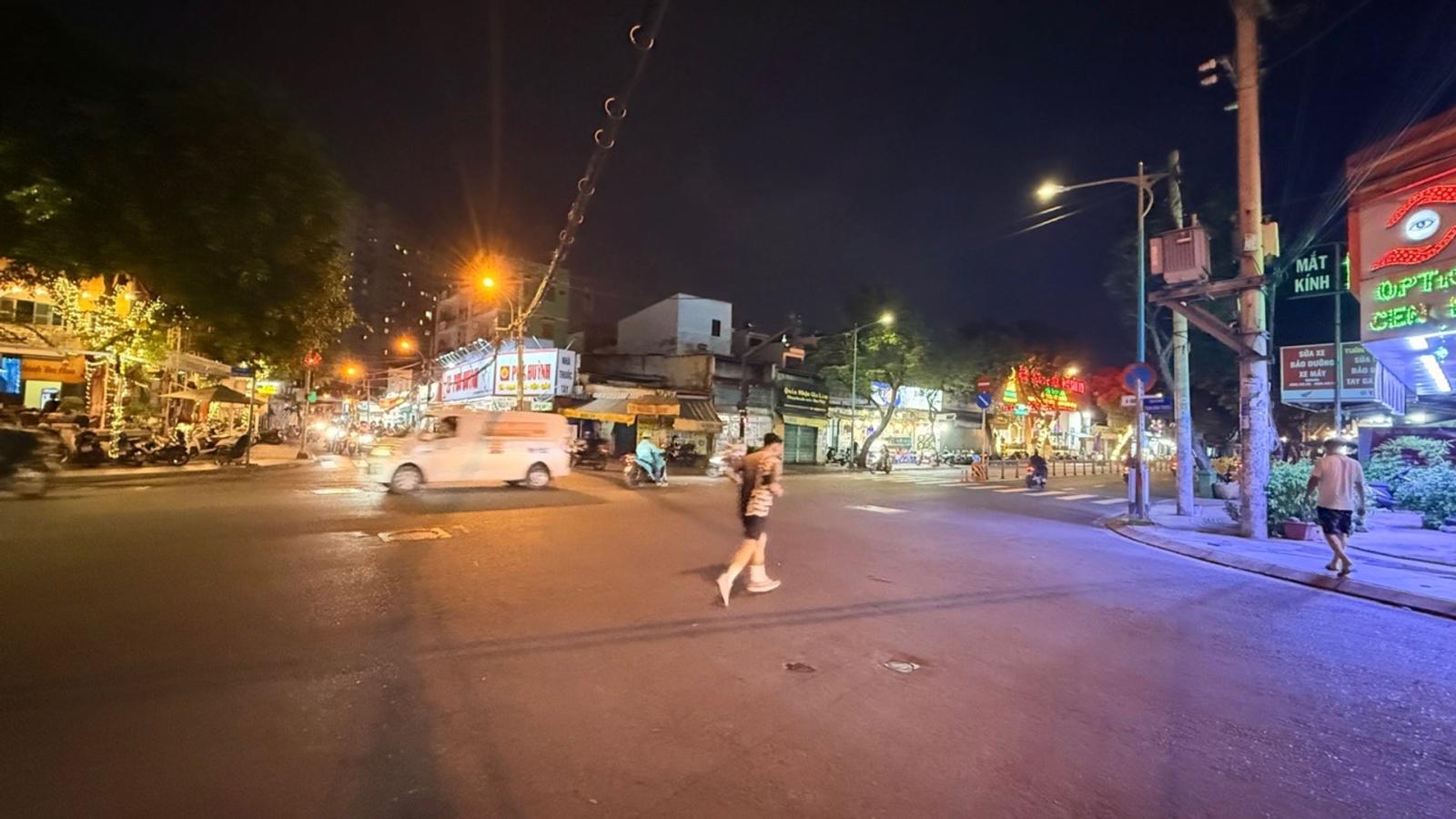 NHÀ 1 ĐỜI CHỦ MẶT TIỀN ĐƯỜNG KÊNH TÂN HÓA 24M - NGANG 4,3MX17M - 2 TẦNG - GIÁ  17 TỶ THƯƠNG LƯỢNG. 16006780