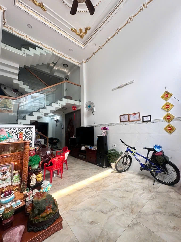 SIÊU PHẨM GIÁP TÂN PHÚ-5 TẦNG-HẺM 5M- 58M2 CHỈ NHỈNH 5 TỶ. 16006803