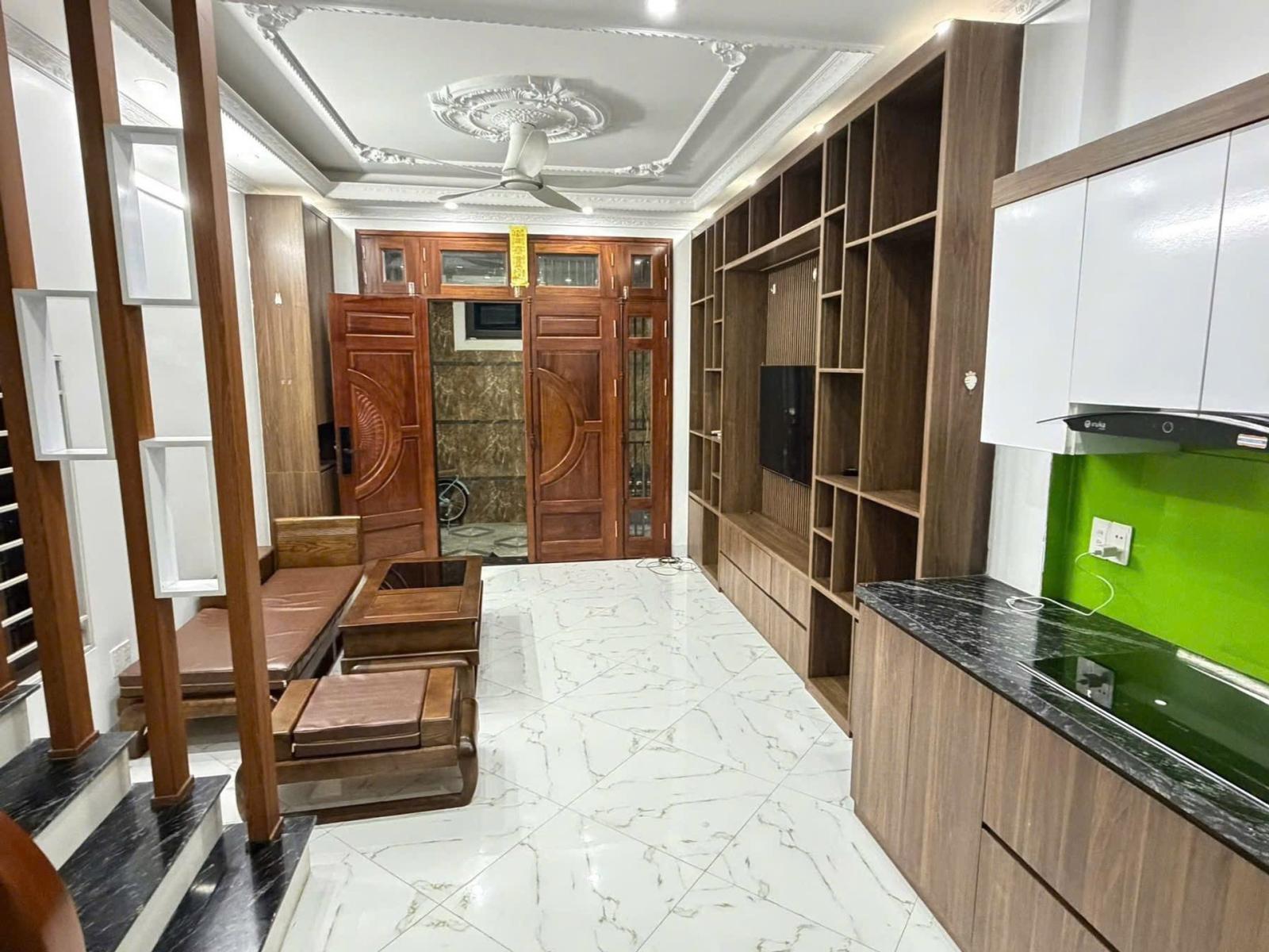 BÁN NHÀ PHẠM VĂN ĐỒNG ĐẸP THONG DONG - LÔ GÓC NỞ HẬU ĐÓN VƯỢNG KHÍ - NHỈNH 7 TỶ 16006879