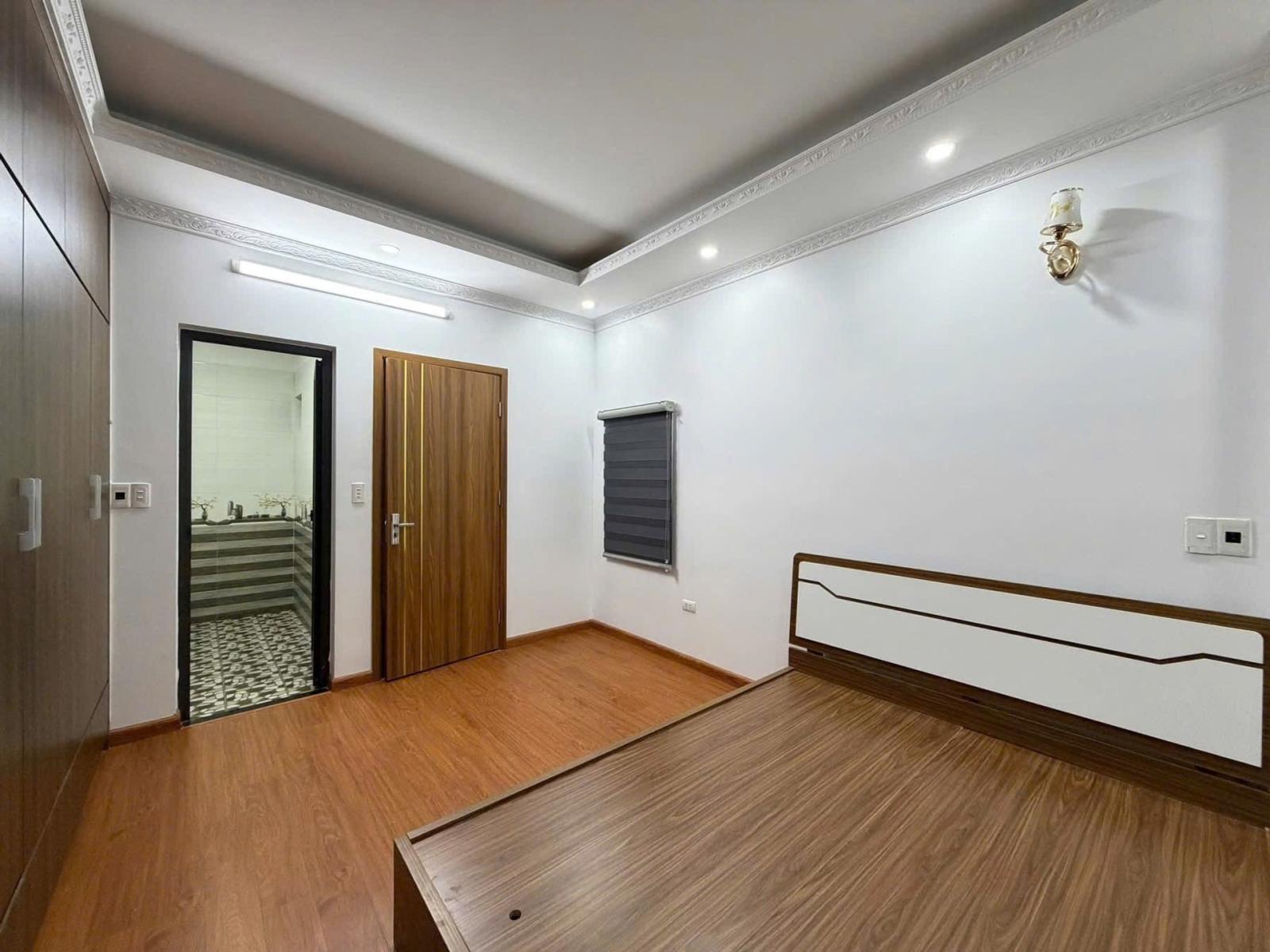 BÁN NHÀ PHẠM VĂN ĐỒNG ĐẸP THONG DONG - LÔ GÓC NỞ HẬU ĐÓN VƯỢNG KHÍ - NHỈNH 7 TỶ 16006879