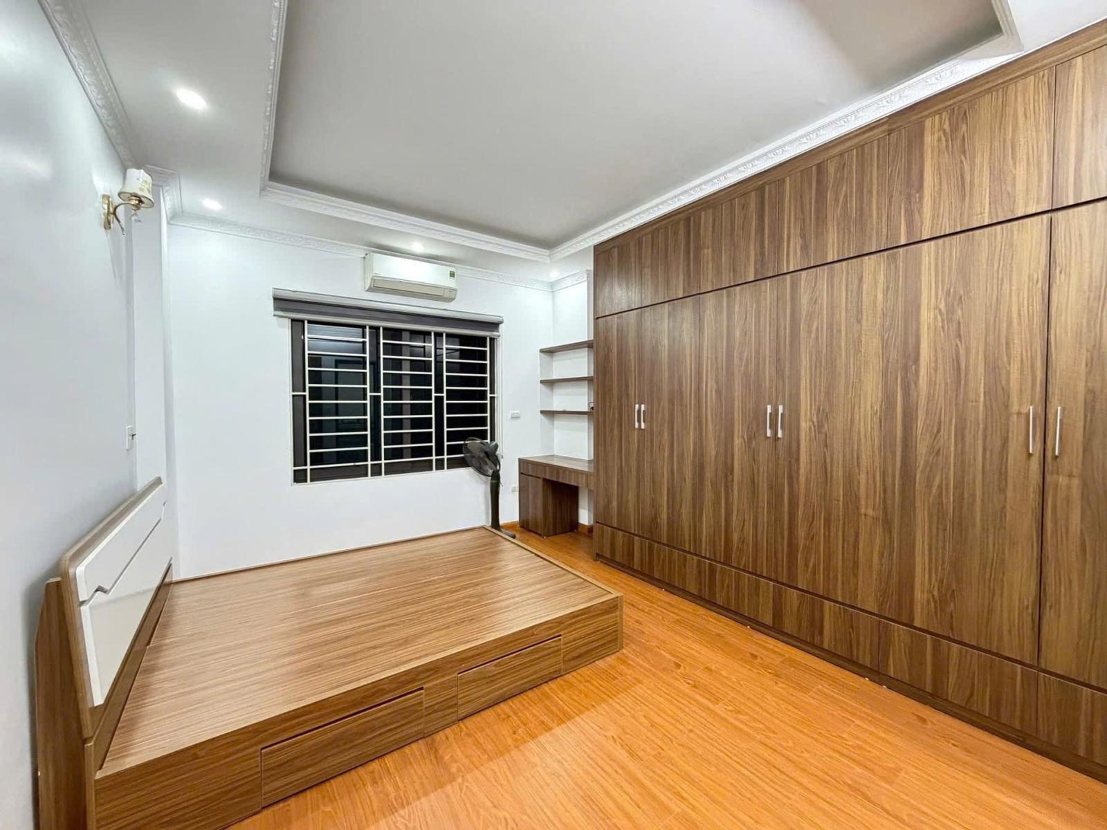 BÁN NHÀ PHẠM VĂN ĐỒNG ĐẸP THONG DONG - LÔ GÓC NỞ HẬU ĐÓN VƯỢNG KHÍ - NHỈNH 7 TỶ 16006879