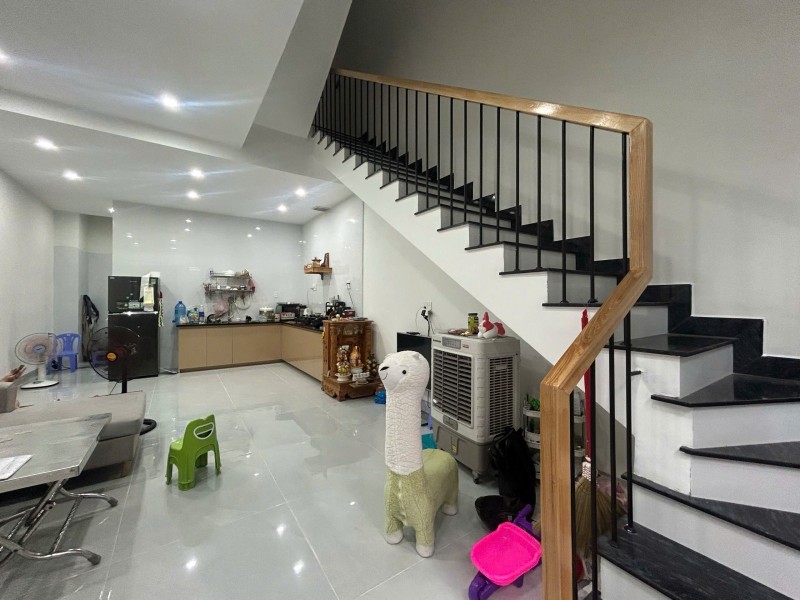 BÁN NHÀ 3 TẦNG ĐƯỜNG NÚI THÀNH, HẢI CHÂU, ĐÀ NẴNG – 46M2 – GIÁ 5,65 TỶ 16006894