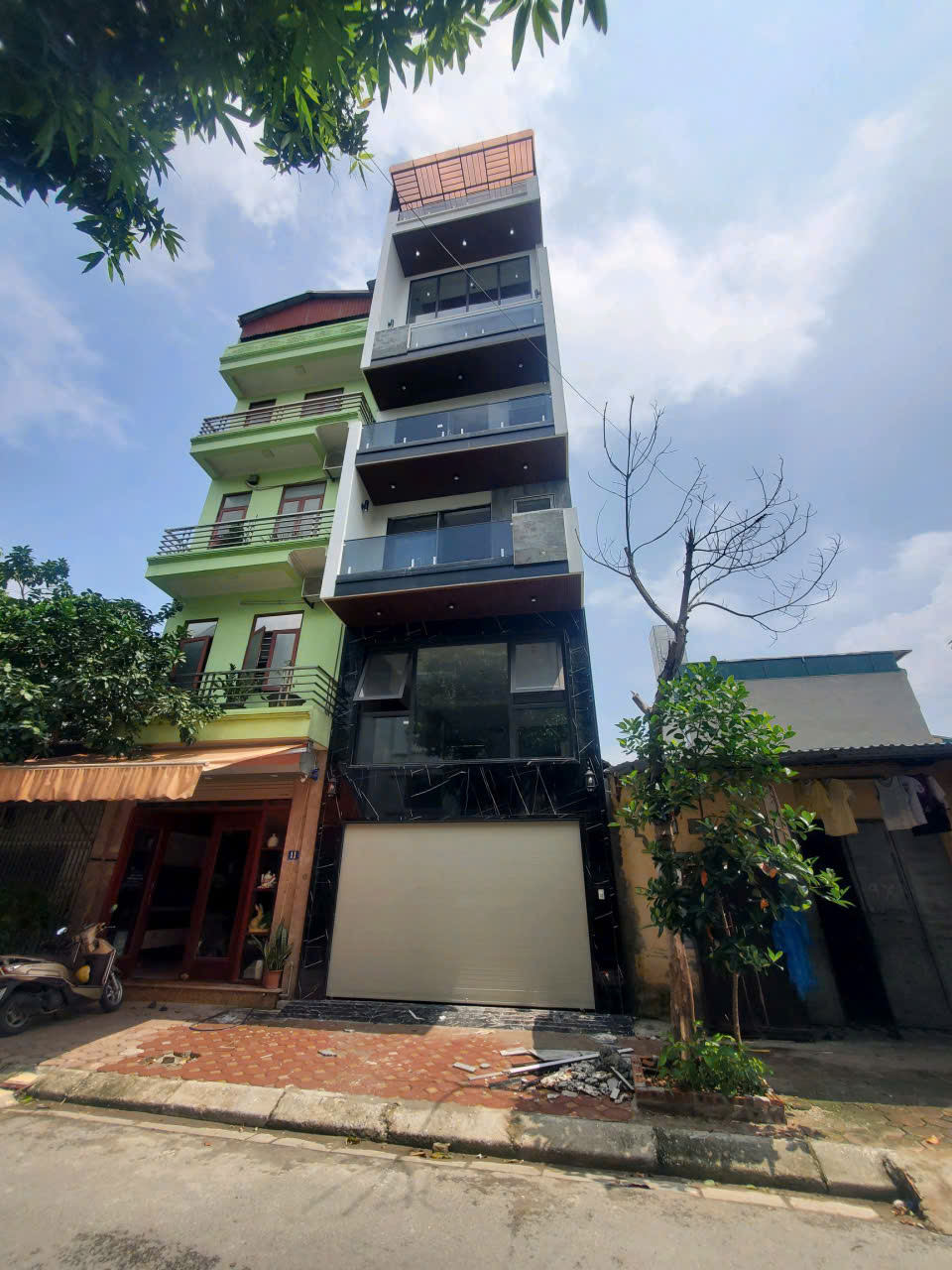 Bán nhà TĐC Thạch Bàn,Long Biên 7 tầng,62m,mt4.6m vỉa hè,oto tránh nhỉnh 20 tỷ  16006914