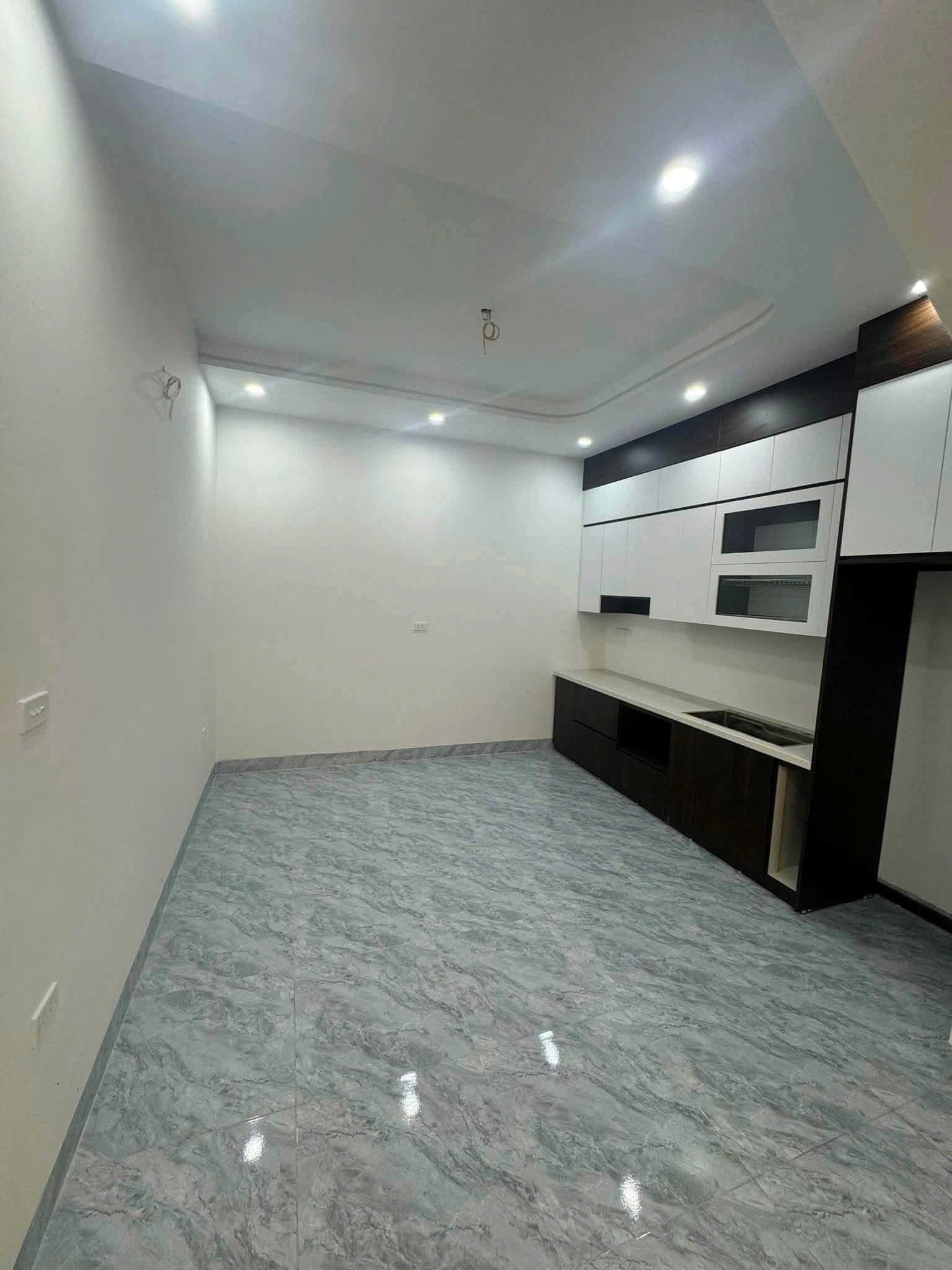 🏠 CHO THUÊ NHÀ NGUYÊN CĂN ĐỊNH CÔNG HẠ  55M² × 3 TẦNG  3PN  12,5 TRIỆU/THÁNG 16006995