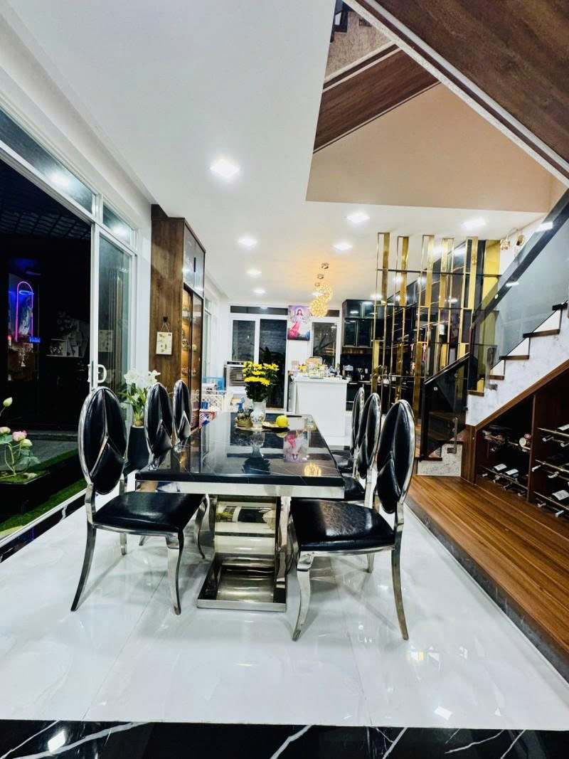 Bán nhà Biệt thự - HXH 6m Gò Dầu, giao Tân Quý, 8x20m, 4 Tầng mới, 4PN, chỉ  16,9 Tỷ. 16007012
