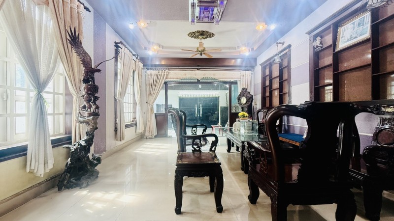 Bán nhà Lô góc - Mặt tiền Hẻm 496 Dương Quảng Hàm. 6x19m, 5 Tầng - 6PN, 22,5 Ty. 16007015