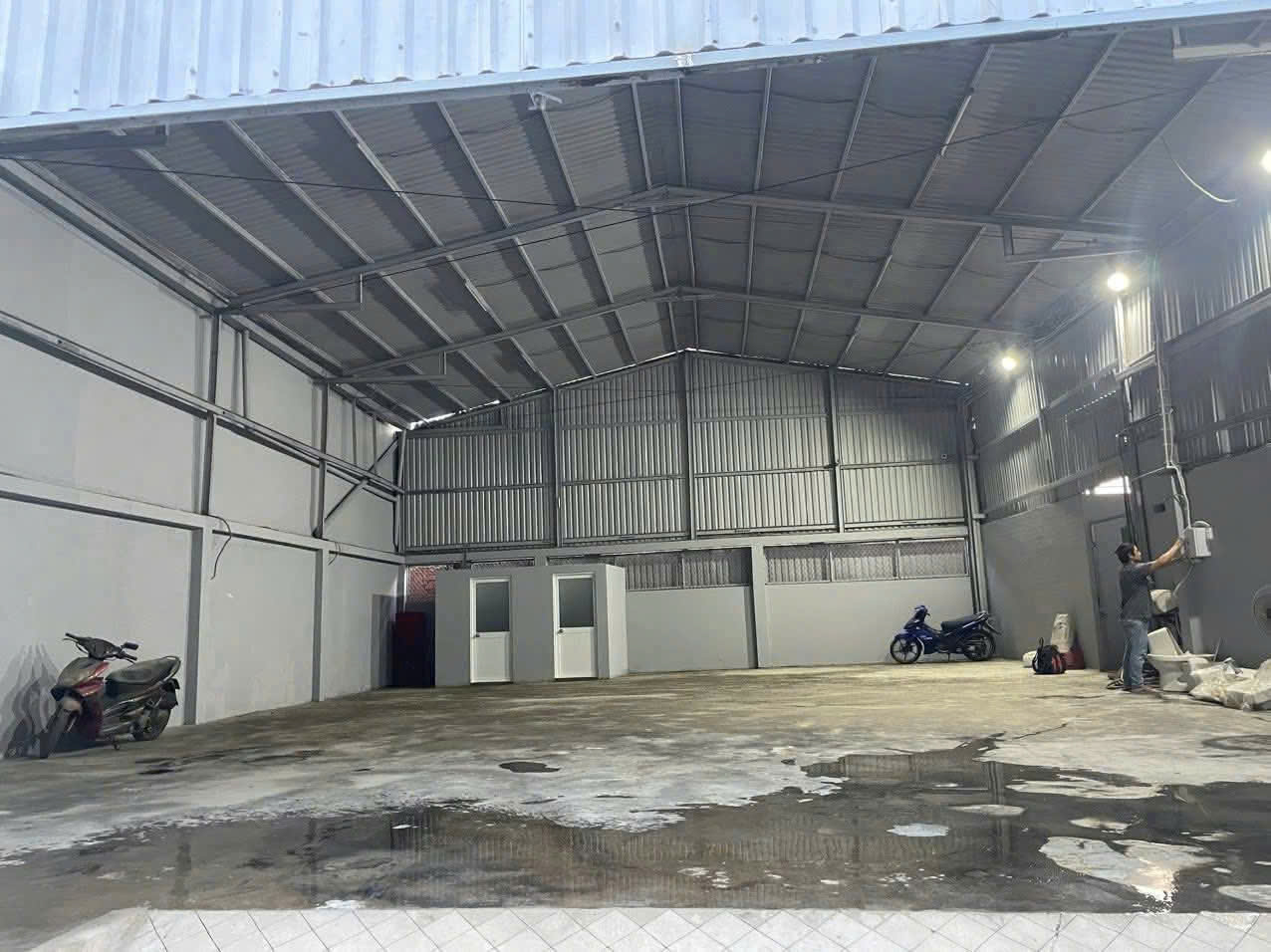 KHO XƯỞNG MỚI 220M² – TÔ NGỌC VÂN GẦN CẦU BẾN PHÂN – GIÁ CHỈ 18TR 16007018