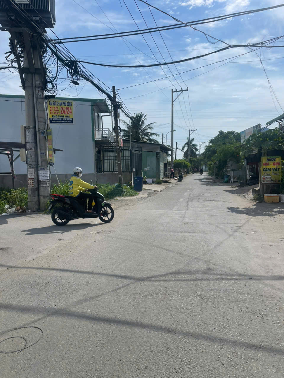GIÁ RẺ HIẾM! CHO THUÊ XƯỞNG AN PHÚ ĐÔNG 3, Q12 – 600M² CHỈ 30 TRIỆU/TH 16007036
