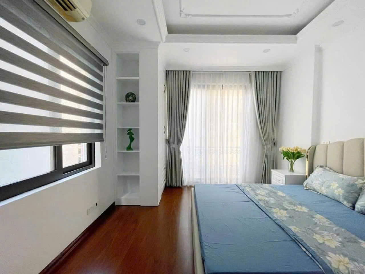 🏠 CHO THUÊ NHÀ GIÁP NHẤT – THANH XUÂN  HÀNG XÓM ROYAL CITY  40M² × 5 TẦNG  5PN  FULL ĐỒ 16007059