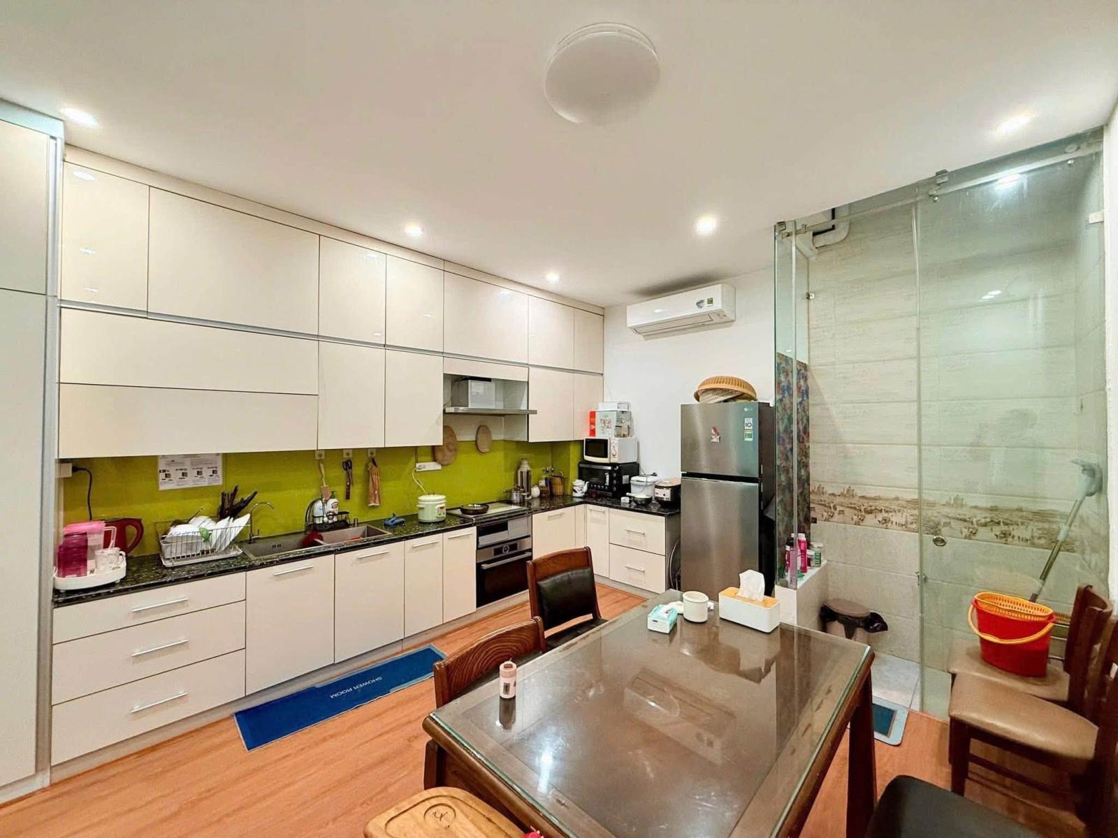 Bán nhà phố Lạc Trung, 70m2, mặt tiền 4.5m, 4 tầng, nhỉnh 25 tỉ, ô tô, Kinh doanh 16007060