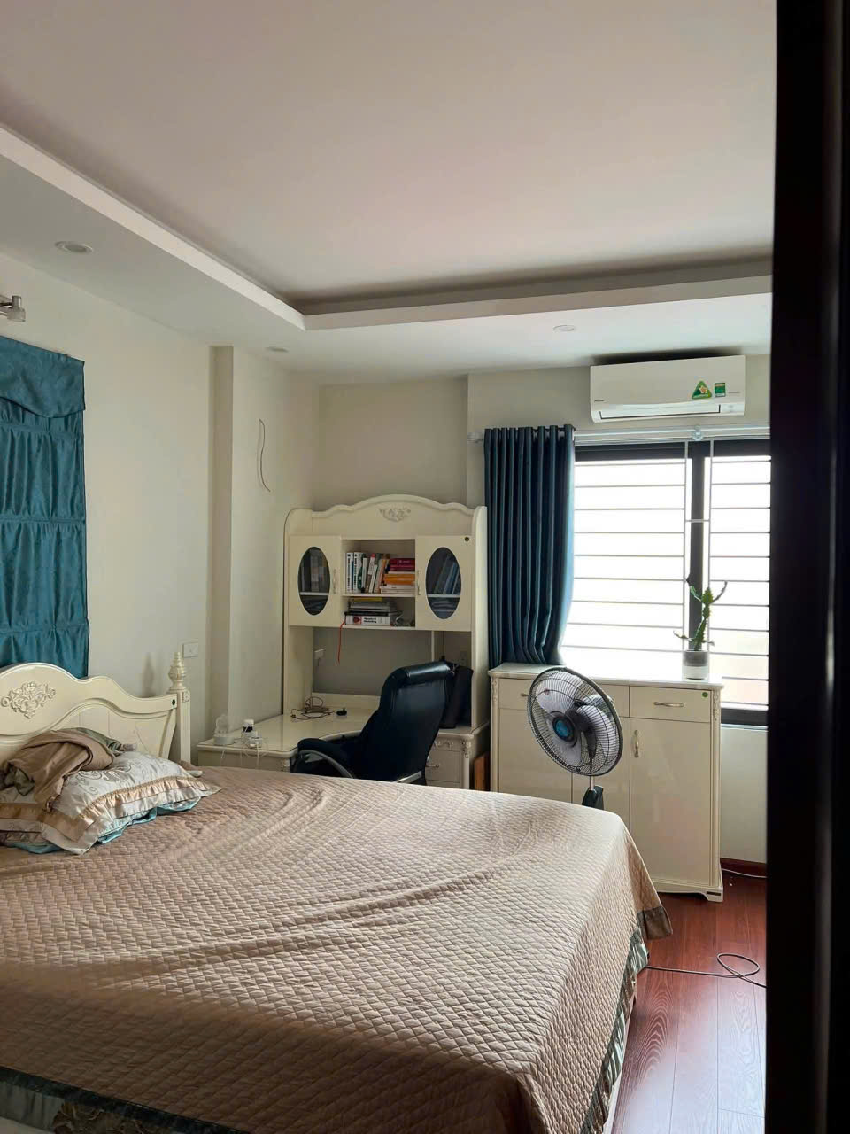 🏠 CHO THUÊ NHÀ NGUYÊN CĂN NGÕ 23X PHẠM VĂN ĐỒNG – XUÂN ĐỈNH  40M² × 5 TẦNG  3PN  FULL ĐỒ  13,5 16007061