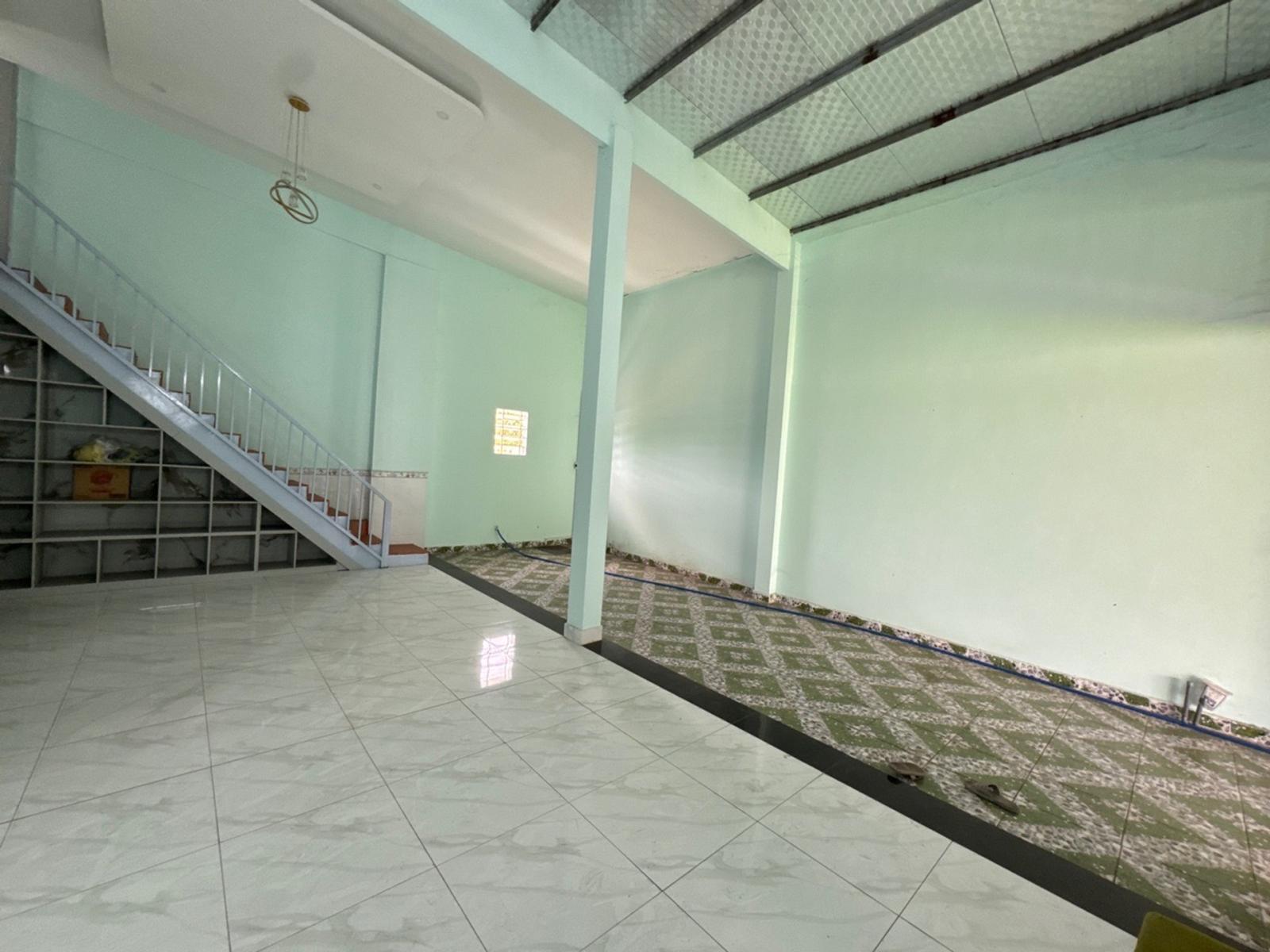 Bán nhanh nhà Xưởng HM 400M2 chỉ 6,5 tỷ 16007129