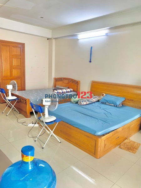 Cần 1 Nam ở ghép phòng 55m2, hiện đang có 2 nam ở, giá 2 triệu, đầy đủ tiện nghi, an ninh, yên tĩnh 16007139