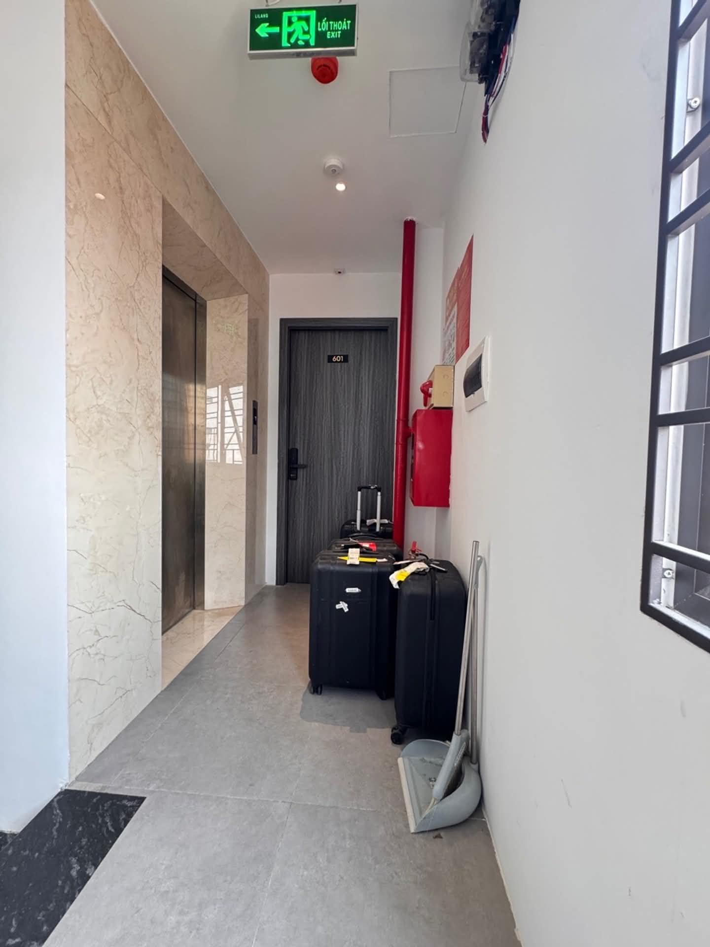 Chung cư mini Hoàng Như Tiếp, 8 tầng, sát bệnh viện Tâm Anh, dòng tiền 1 tỷ/năm 16007150