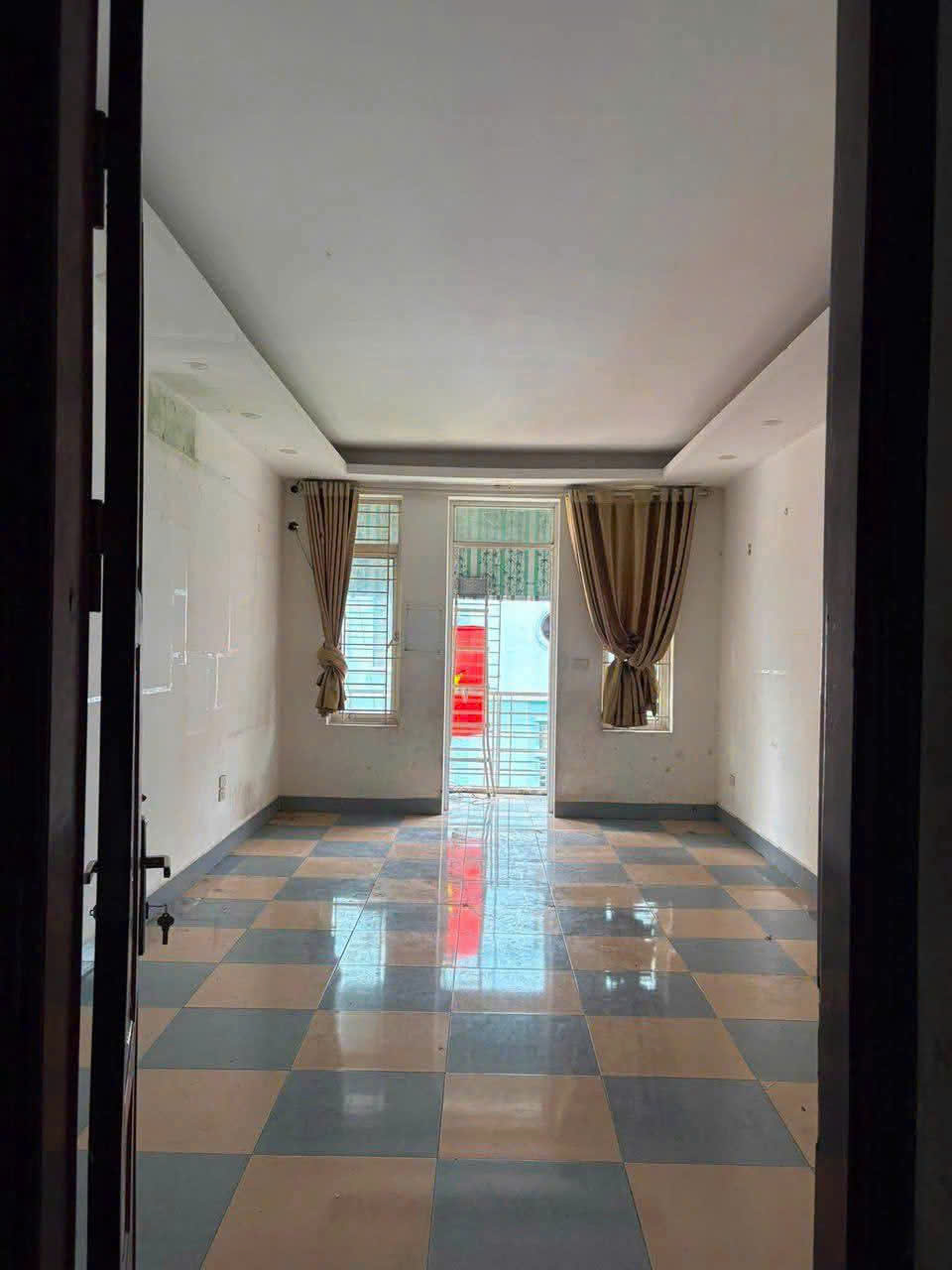 CHO THUÊ NHÀ LIỀN KỀ 67 PHÙNG KHOANG – NAM TỪ LIÊM  50M² × 5 TẦNG  MT 4M 16007200
