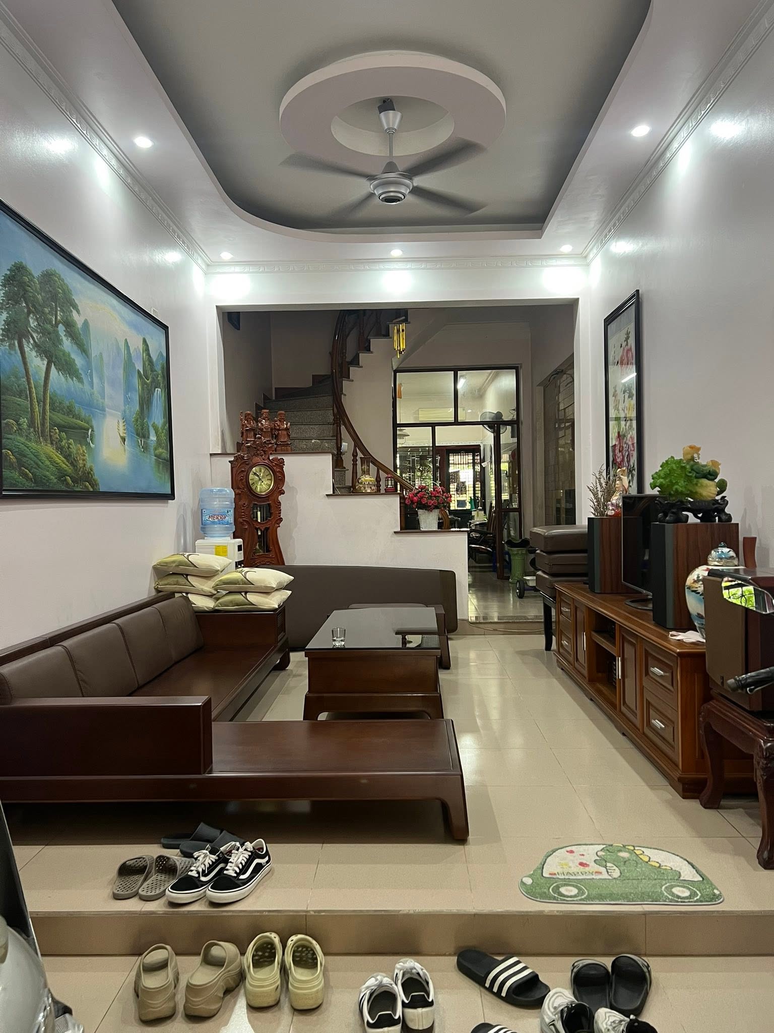 Bán nhà 4 tầng mặt đường Nguyễn Thị Định, Đông Nam Cường, TP HD, 72m2, mt 4m, 4 ngủ 16007304