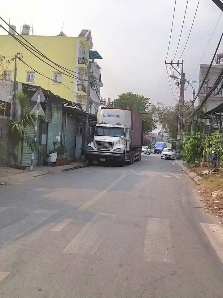 KHO/XƯỞNG MẶT TIỀN HÀ HUY GIÁP – ĐƯỜNG NHỰA 8M – GIÁ CHỈ 36 TRIỆU/THÁNG 16007326