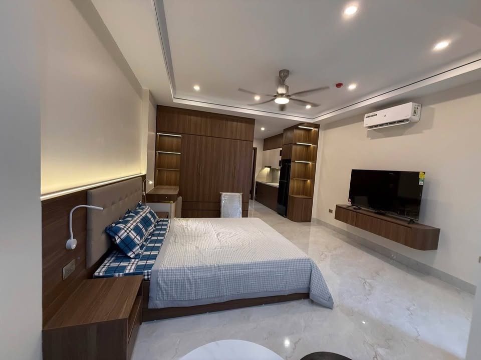 Bán nhà Ngọc Thuỵ,Long Biên 8 tầng,90m,mt4.5m dòng tiền nhỉnh 22 tỷ  16007332