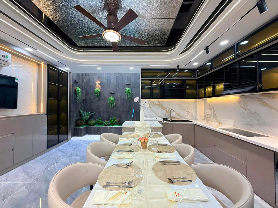 SIÊU PHẨM TCH18 – CHỈ 100M RA ĐH GIAO THÔNG VẬN TẢI – CÓ THANG MÁY HIỆN ĐẠI 16007350