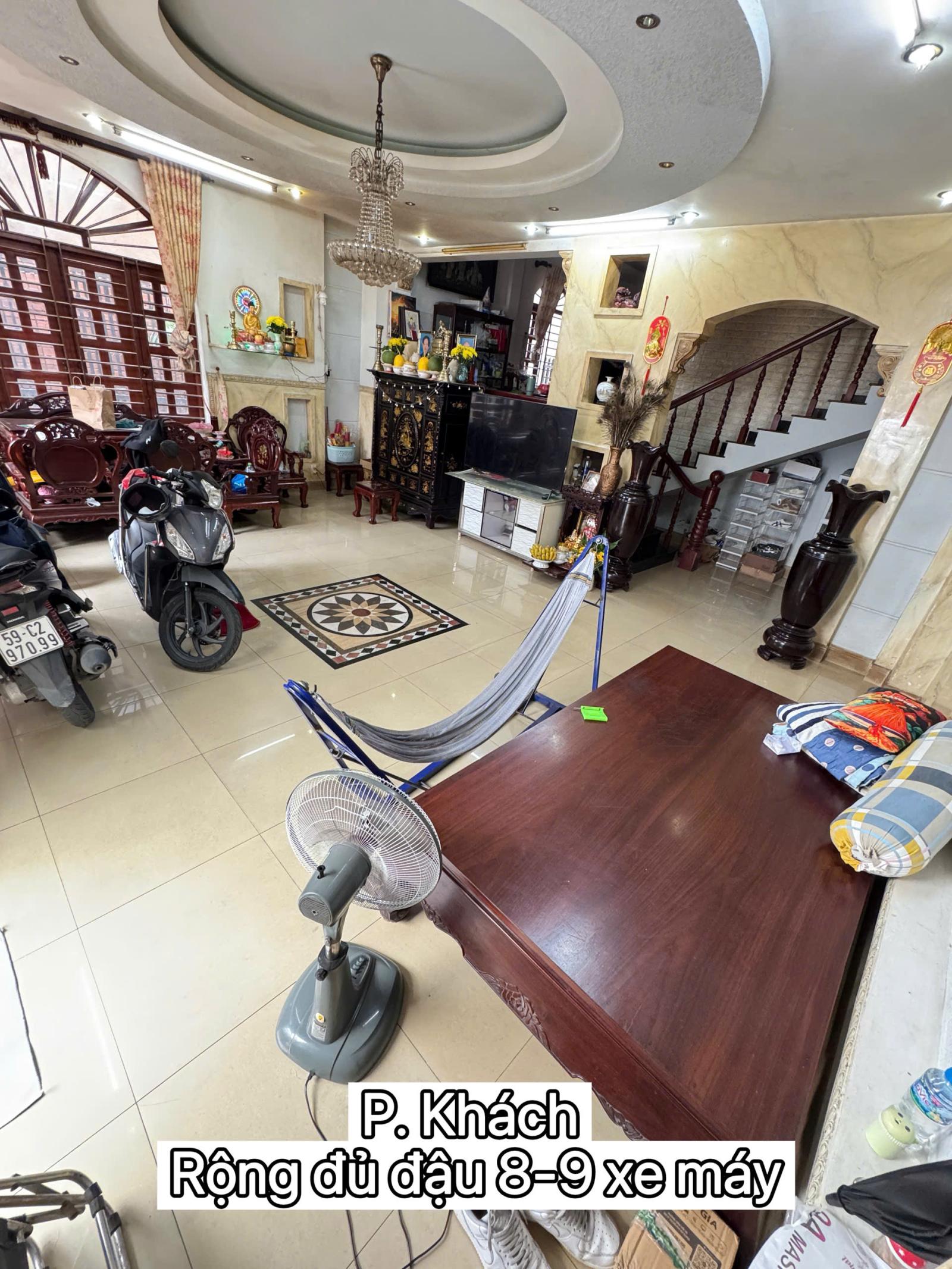 Bán biệt thự - 6PN, 7WC, 155,7m2 - Nguyễn Văn Quỳ, Q7 16007427