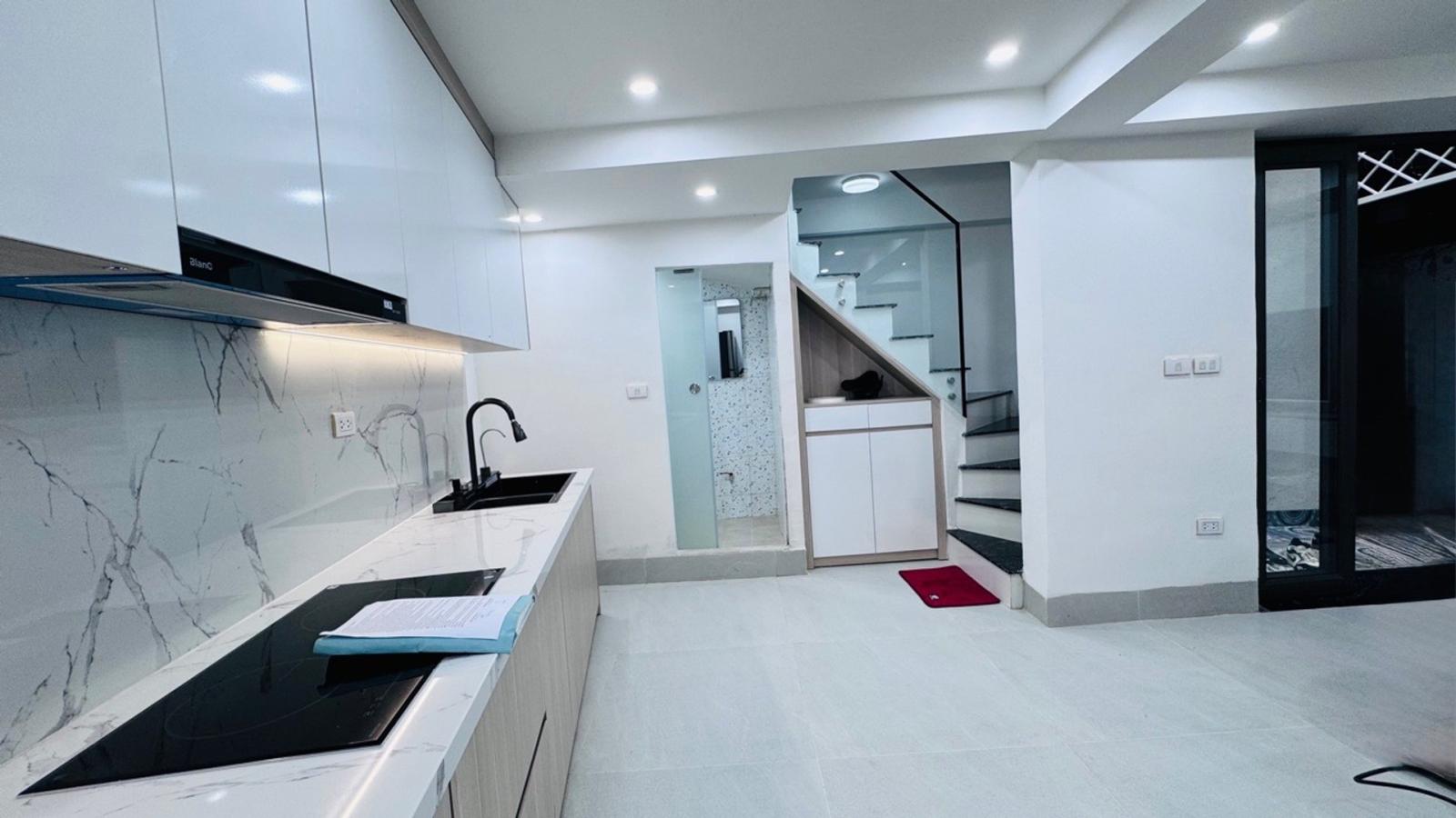 NHÀ ĐẸP SIÊU PHẨM CHỢ KHÂM THIÊN - FULL NỘI THẤT Ở NGAY- GIÁ CHỈ 180TR/M2 16007441