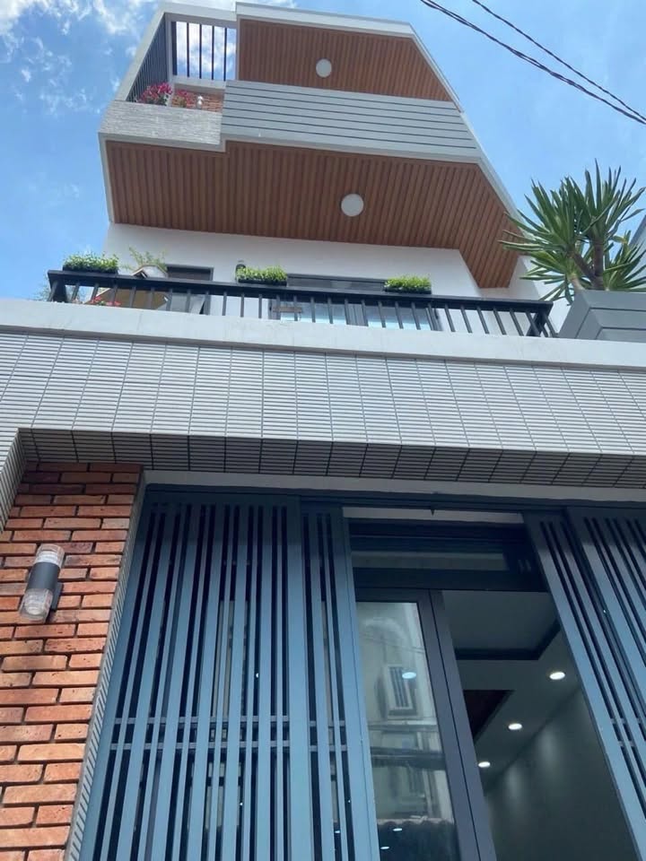 bán nhà gấp chủ định cư nước ngoài cần bán nhà p chánh hưng quân8 vía tài lọc cưc hiếm 16007469