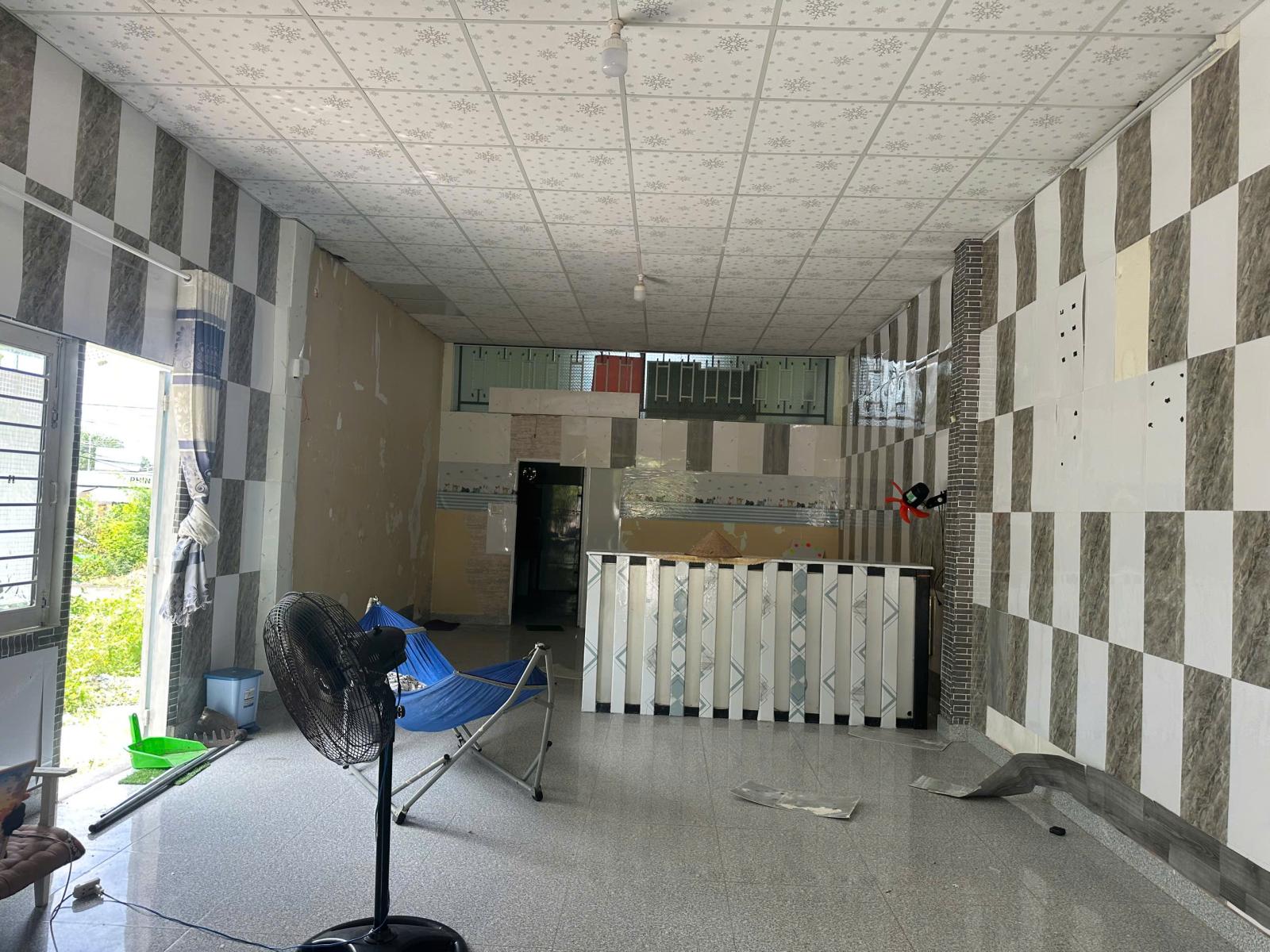 Bán nhà 2MT Nguyễn Công Trứ, LaGi KDC Lương thực giảm 50% chỉ 2.1 tỷ 16007471