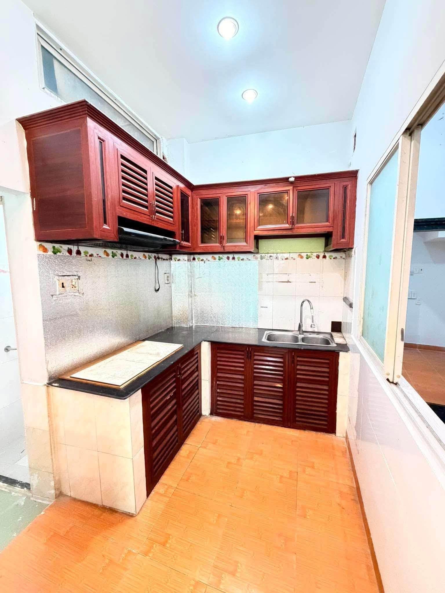 🏡 HUỲNH TỊNH CỦA – Q3  GIÁP Q1  45M²  4 TẦNG  5PN 16007483