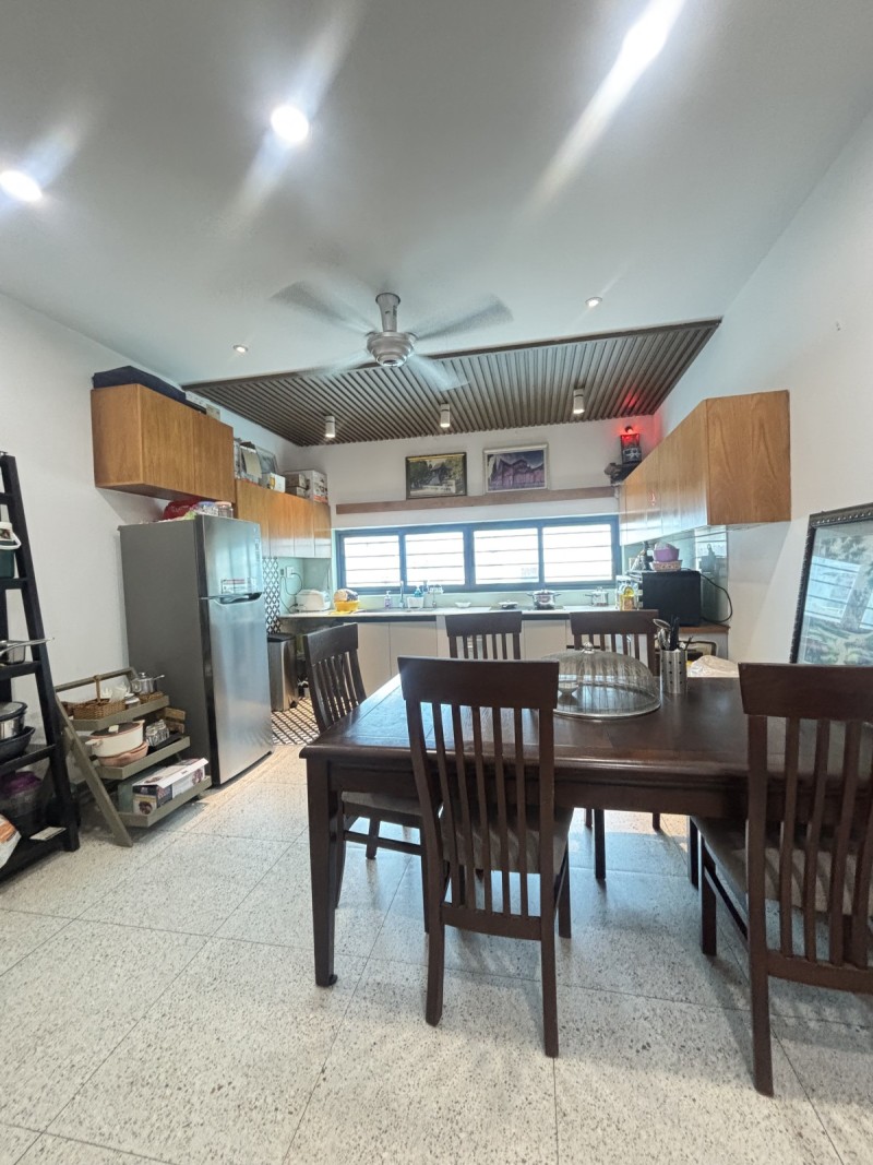 Bán nhà 4 tầng, 98m2, đường Số 4, Trường Thọ, Thủ Đức, TP HCM, sổ hồng riêng. Giá 9,85 tỷ. 16007502