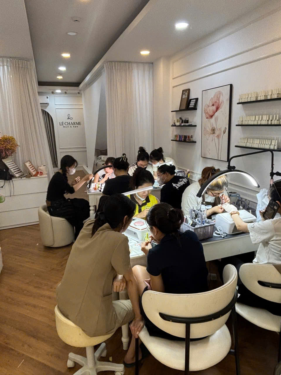 SANG NHƯỢNG SPA QUY MÔ LỚN – ĐANG HOẠT ĐỘNG ỔN ĐỊNH TẠI BÌNH THẠNH, HỒ CHÍ MINH. 16007525