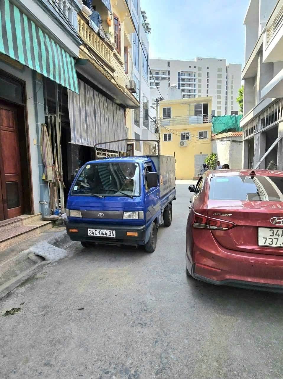 Bán nhà 3.5 tầng ngõ phố Quyết Thắng, ph Phạm Ngũ Lão, TP HD, 45m2, mt 5.8m, đường oto 16007535