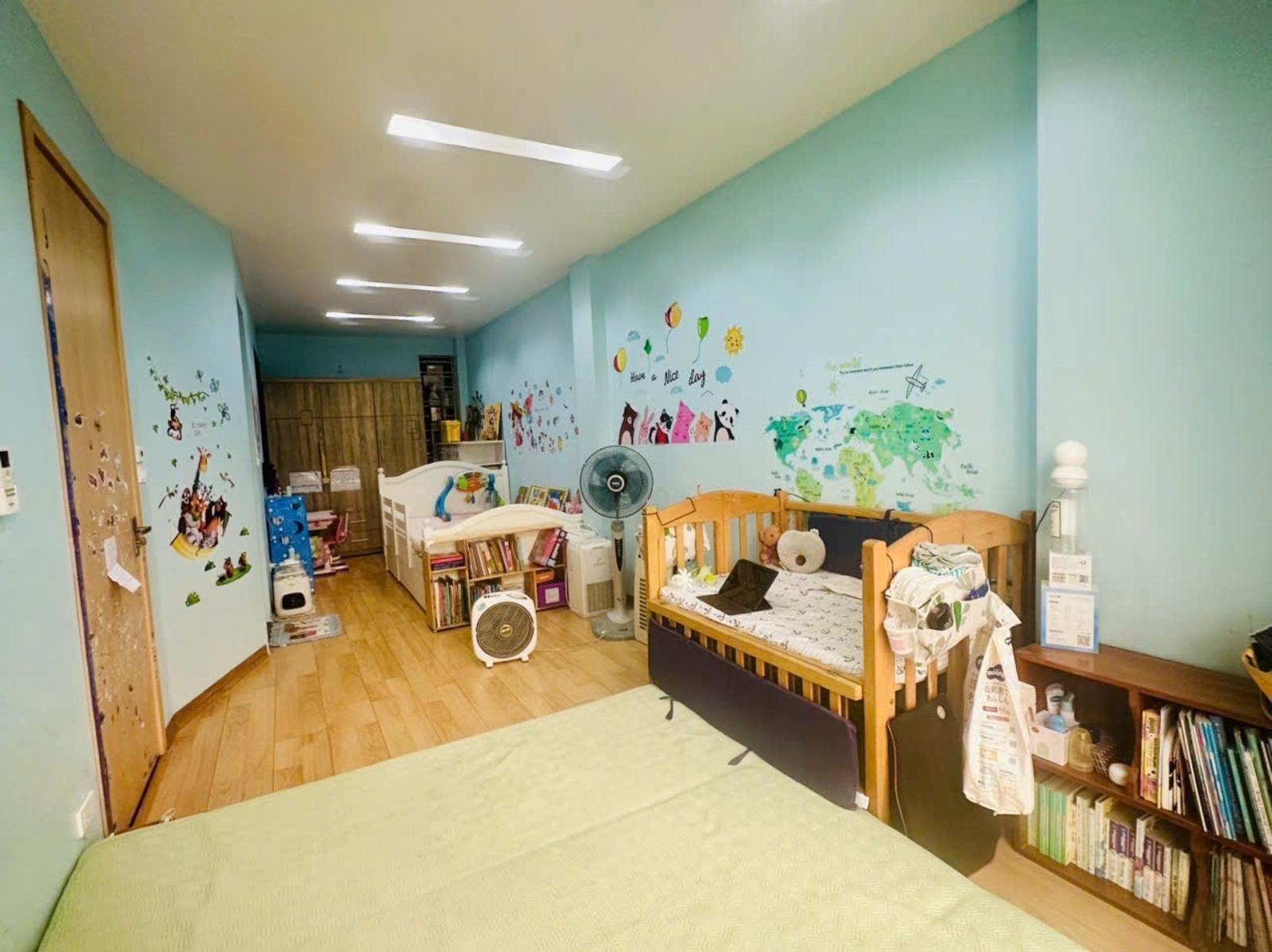 Bán nhà Bát Khối 8 tỷ 35m ô tô vào tận cửa 16007538