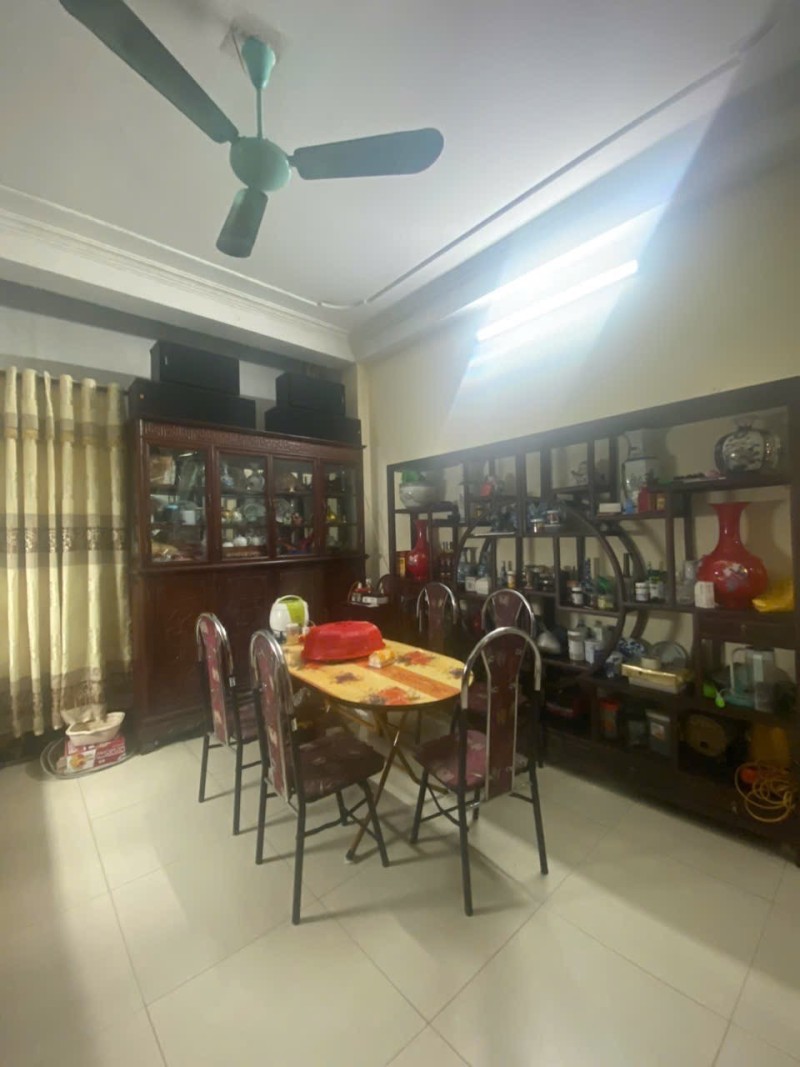 Bán nhà Phố Trạm,Long Biên 4 tầng,72m,mt4m oto tránh,kinh doanh nhỉnh 19 tỷ 16007543