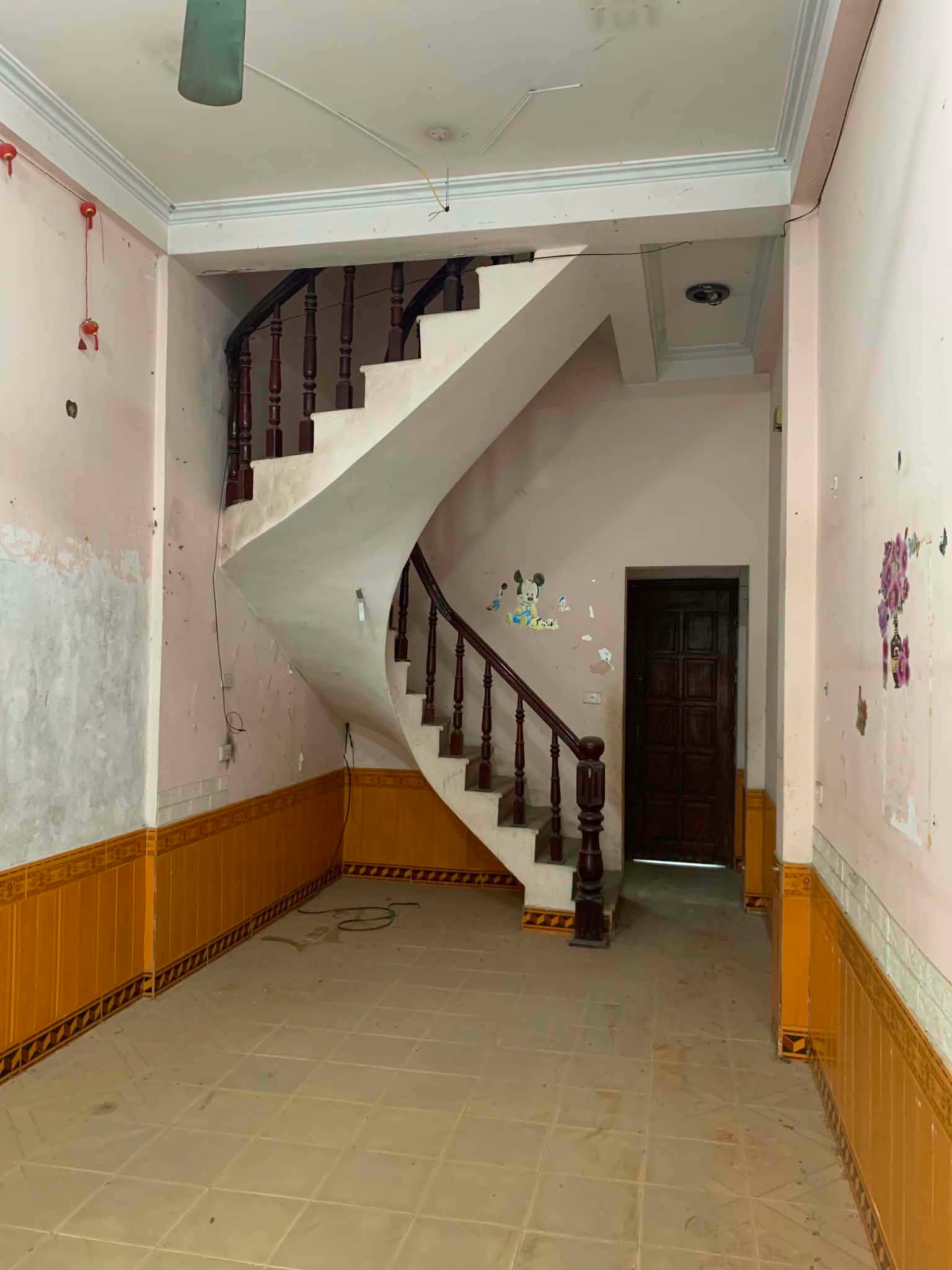 Giá chỉ  1tỷ xxx khách hàng đã được sở hữu căn nhà có diện tích 100m² ( mặt tiền 6m)Tại Tổ 3 - 16007557