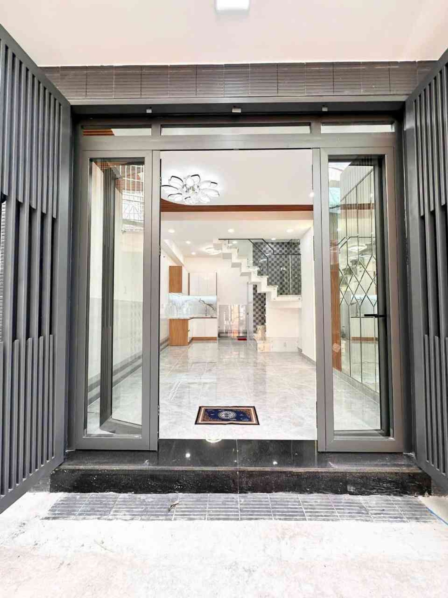 NHÀ MỚI ĐẸP Q8 – 2 TẦNG – 2PN – SỔ HỒNG RIÊNG – KẾT NỐI Q1,Q5-KDC TRUNG SƠN, PACMALL. 16007572